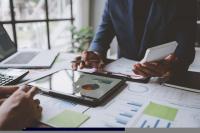 How Does ANZ Group (ASX:ANZ) Generate Income Across Its Banking Business?