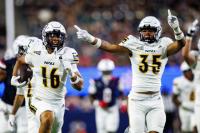 Flagstaff Native Noble Young-Blackgoat Scores First Touchdown in 35-7 NAU Loss to Arizona