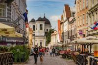 Travel expert shares five cheap European city breaks to visit this shoulder season