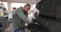 Labor Day gas prices hit record high amid busy travel period in Chicago
