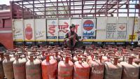Centre reduces LPG refill booking interval for rural areas to 25 from 45 days: Suresh Gopi