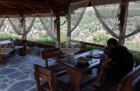 Bulgarian Restaurants Seek Tax Relief as Government Calls for Lower Prices
