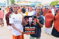 Kismayo Burns Turkish Flags While a Warship Docks in Mogadishu