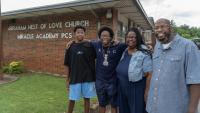 Ivey highlights Alabama family benefiting from CHOOSE Act