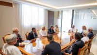 Sayyid Badr meets several Honorary Consuls of Oman