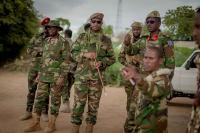 Somali army chief inspects damaged bridge in Baardheere amid flood fears