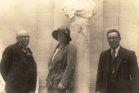 New plaque unveiled at Tring museum celebrating pioneering female scientist