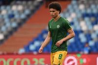 When will Zimbabwean international Jonah Fabisch make his Golden Arrows debut?