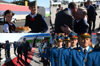 Red carpet, Guard of Honor, bread and salt: Vučić welcomes Uzbek President Shavkat Mirziyoyev PHOTO/VIDEO