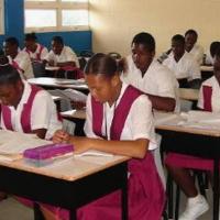 Antigua introduces universal free education