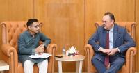 US keen on investing in Bangladesh’s LNG storage and regasification sectors