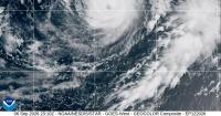 Hurricane Lowell approaches Hawaii, closest pass expected Monday night