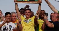 Bolsonaro rally blasts corruption on Brazil independence day