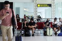 Travelers scramble as Anak Krakatau ash exposes gaps in contingency plans