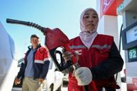 Mongolians wait hours for fuel as reliance on Russia bites