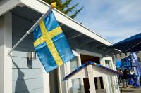 Swedish election tests a blurred left-right divide