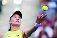Zheng’s U.S. Open run continues with upset of Swiatek