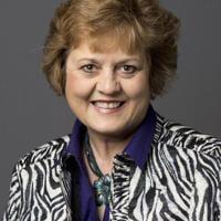 MARY ANN LIENHART-CROSS: The health benefits of pears