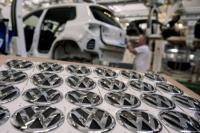 Volkswagen plans to turn German car factory into defence production hub for Israel