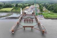 Milestone reached in Narrow Water Bridge construction