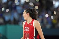 U.S. trounces Czech Republic to sweep World Cup group play
