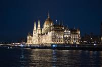 Hungary expels 10 Russian diplomats at once. This has not happened before
