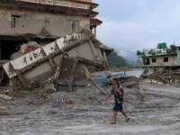 ‘Limit overshoot, peak, decline’: A new global goal for climate change?