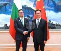 Economy Minister Poulev, Chinese Vice President Zheng Discuss Trade, Investment Expansion Possibilities