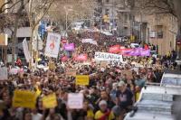 The teachers' strike marks the return to school in Catalonia with demonstrations and roadblocks