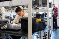 WSU opens new engineering lab at Everett campus