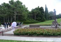 Azerbaijani, Chinese ruling parties’ members pay tribute to National Leader Heydar Aliyev and Azerbaijani martyrs
