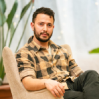 They traveled to the U.S. as Jewish teens. Here’s how these 4 Israelis see America now.