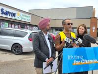 Saskatoon small business owner says rising costs squeeze stores and customers