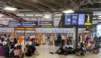 Over 1,000 Flights Cancelled As UK Air Travel Hit By Technical Glitch