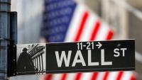 Investors face growing political, economic risks