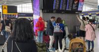 UK flights resume but airports warn of disruption