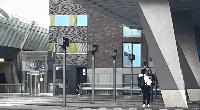 Normal rush hour despite public transport strike; Sloop sails Amsterdam kids to school