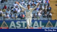 Santner rejects Big Bash deal to focus on New Zealand schedule