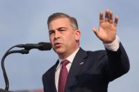 Mike Carey urged Congress to pressure Azerbaijan to secure the release of all Armenian hostages held in Baku.
