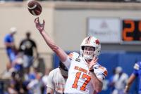 Wobbled after rocky win, No. 6 Oregon dives into Oklahoma State