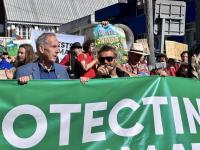 Bob Brown: Australian government ‘culpable’ for climate disasters like Nepal