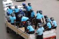 Harare deploys 300 police officers to clear street vendors as Govt ultimatum expires