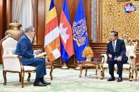 Samdech Techo Hun Sen Receives Newly Appointed Ambassadors of Uruguay and Iran