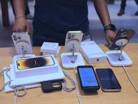 Cameroon’s Phone Customs Reform Quadruples Revenue in Five Months