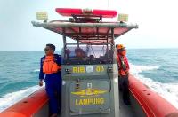 Indonesia searches for 8 missing at sea near volcano