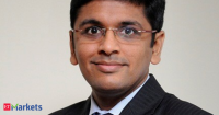 Commodity Talk| Equities, bonds... and commodities? Why investors may need a third pillar for diversification, Navneet Damani decodes