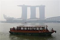 Singapore Air Quality Returns to Unhealthy Range as Haze Persists
