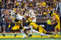 Finally healthy, Rod Moore providing experience and leadership for Michigan’s defense