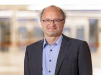 Hydrogen expert Prof. Wasserscheid receives the Archimedes Science Award