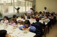 The cultural significance of the French school canteen